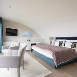 Am Koenigshafen 4* ליסט