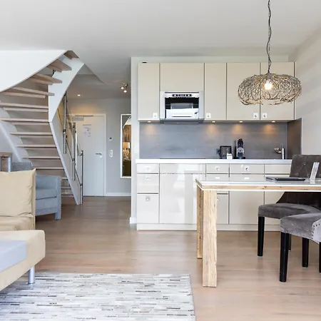 Am Koenigshafen Hotel 4*