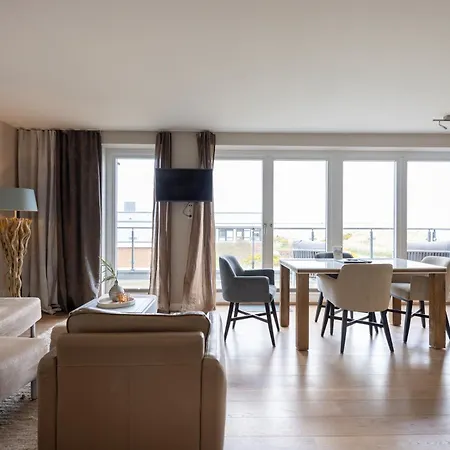 Hotel Am Königshafen 4*