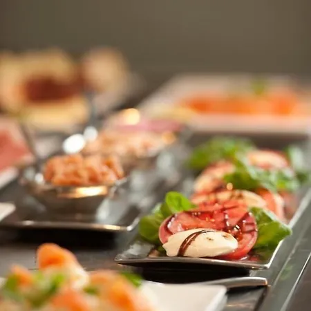 Am Koenigshafen Hotel 4*