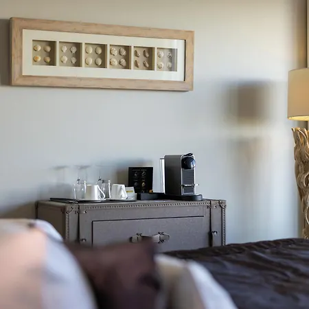 Hotel Am Koenigshafen 4*