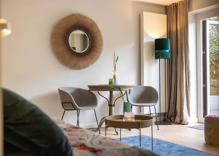 Am Koenigshafen Hotel List