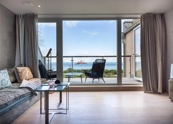 Hotel Am Koenigshafen List