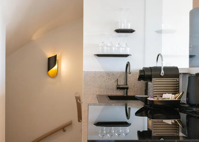 Hotel Am Koenigshafen 4*