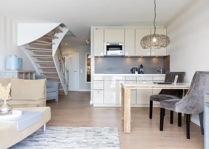 Am Koenigshafen Hotel 4*