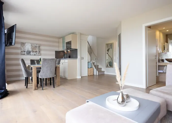 Am Koenigshafen 4* List
